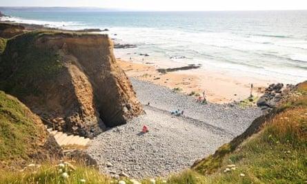 10 of the UK's best hidden beaches for the weekend