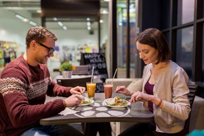 14 Vegan Cafes In London That You Will Love To Go To Again