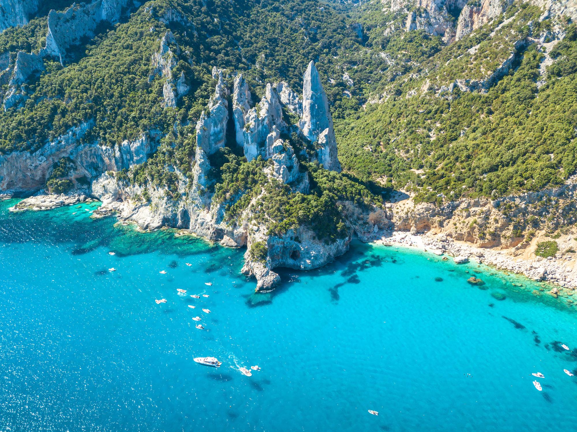 White sand and blue sea: the 10 best beaches in Sardinia